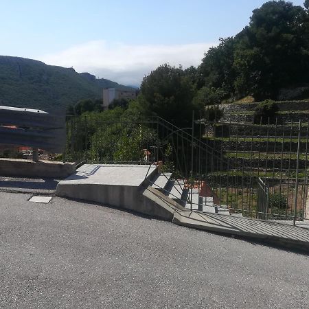Appartamento Ulivo Finale Ligure Εξωτερικό φωτογραφία